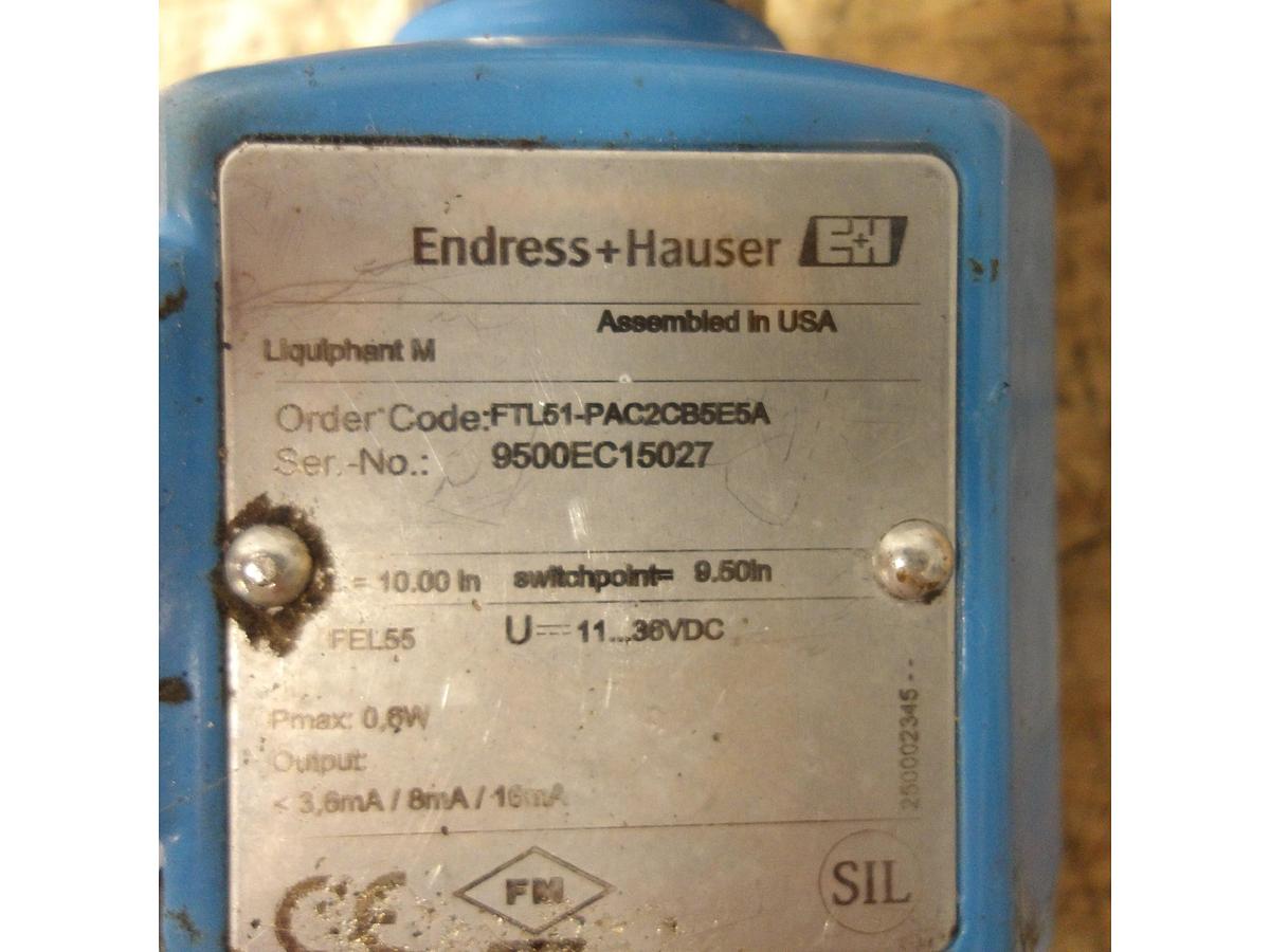 Used ENDRESS HAUSER LIQUIPHEN TM-FTL51-PAC2CB5E5A LEVEL VIBRONIC TRANSMITTER