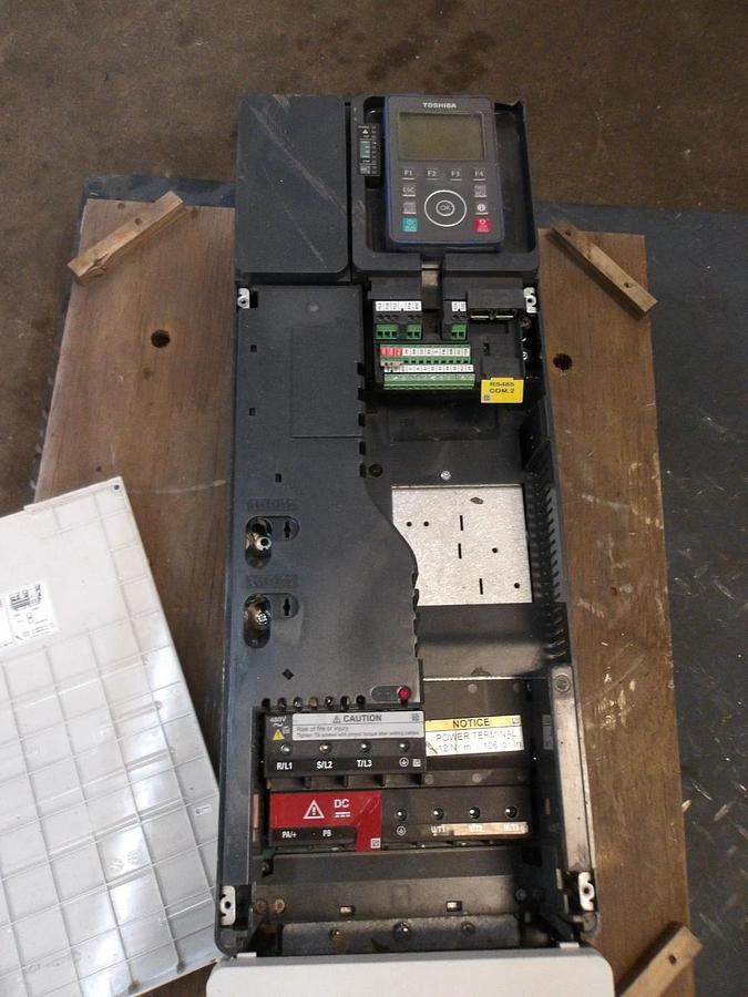 Used TOSHIBA VFAS3-4220PC DRIVE, 35 KVA, 30 HP, #7231151G PARTS ONLY
