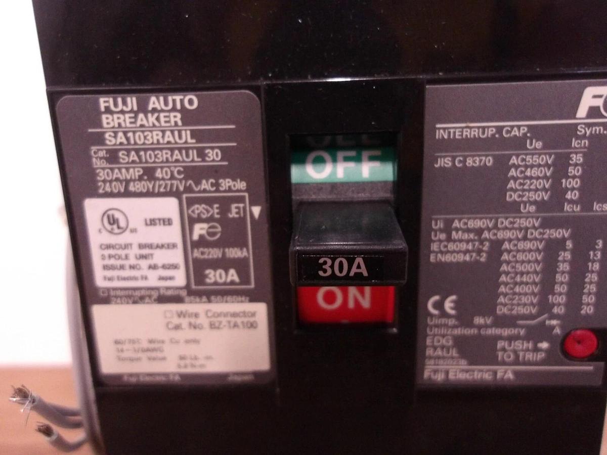 Used FUJI 30 AMP AUTO BREAKER SA103RAUL, #224837G NEW