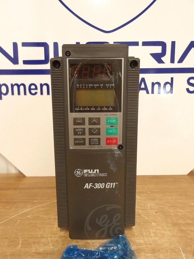 Used GE FUJI AF-300 MOTOR CONTROLLER 1 HP, #217245G NEW