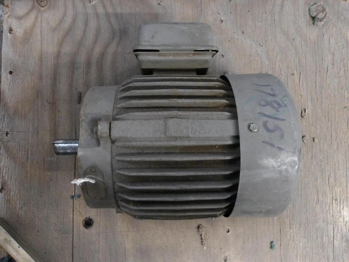 Used TOSHIBA 1 HP MOTOR, FR 143TC, 1735 RPM, 230-460 V, #7251030G USED