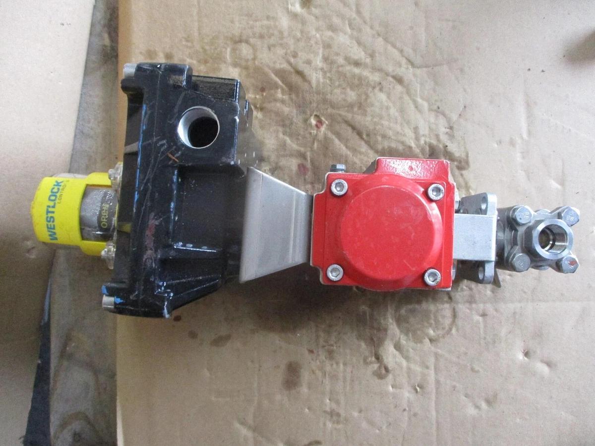 Used FLOW-TEK 1/2" STAINLESS CONTROL BALL VALVE W/ ACTUATOR, #68925J NEW