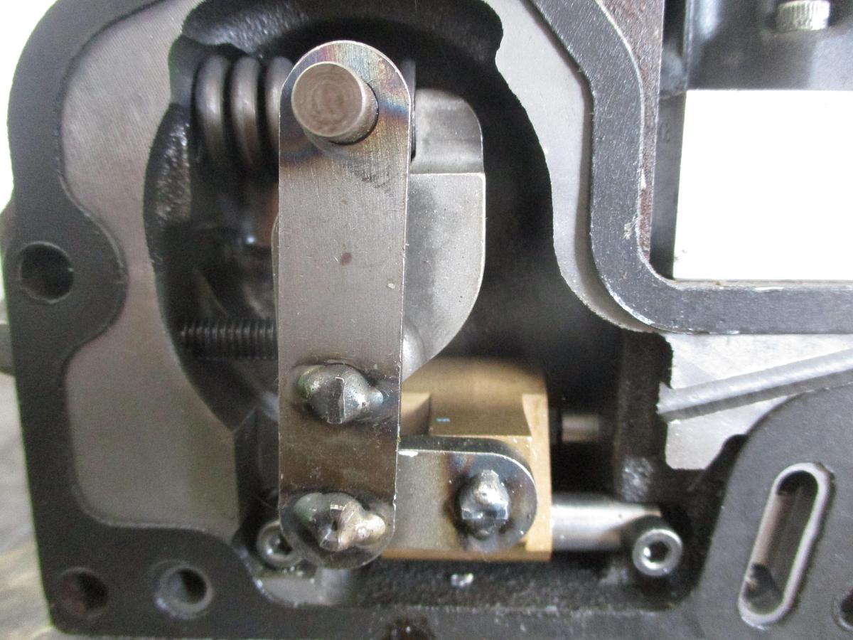 Used SUNDSTRAND SAUER MCV110A1009 PRESSURE CONTROL PILOT VALVE