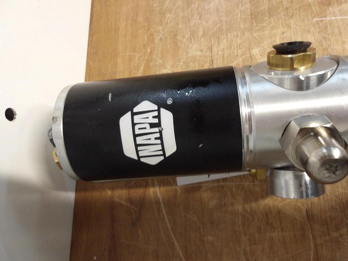 Used NAPA 2074-0576-V3 PNEUMATIC TRANSFER PUMP, #220253G NEW