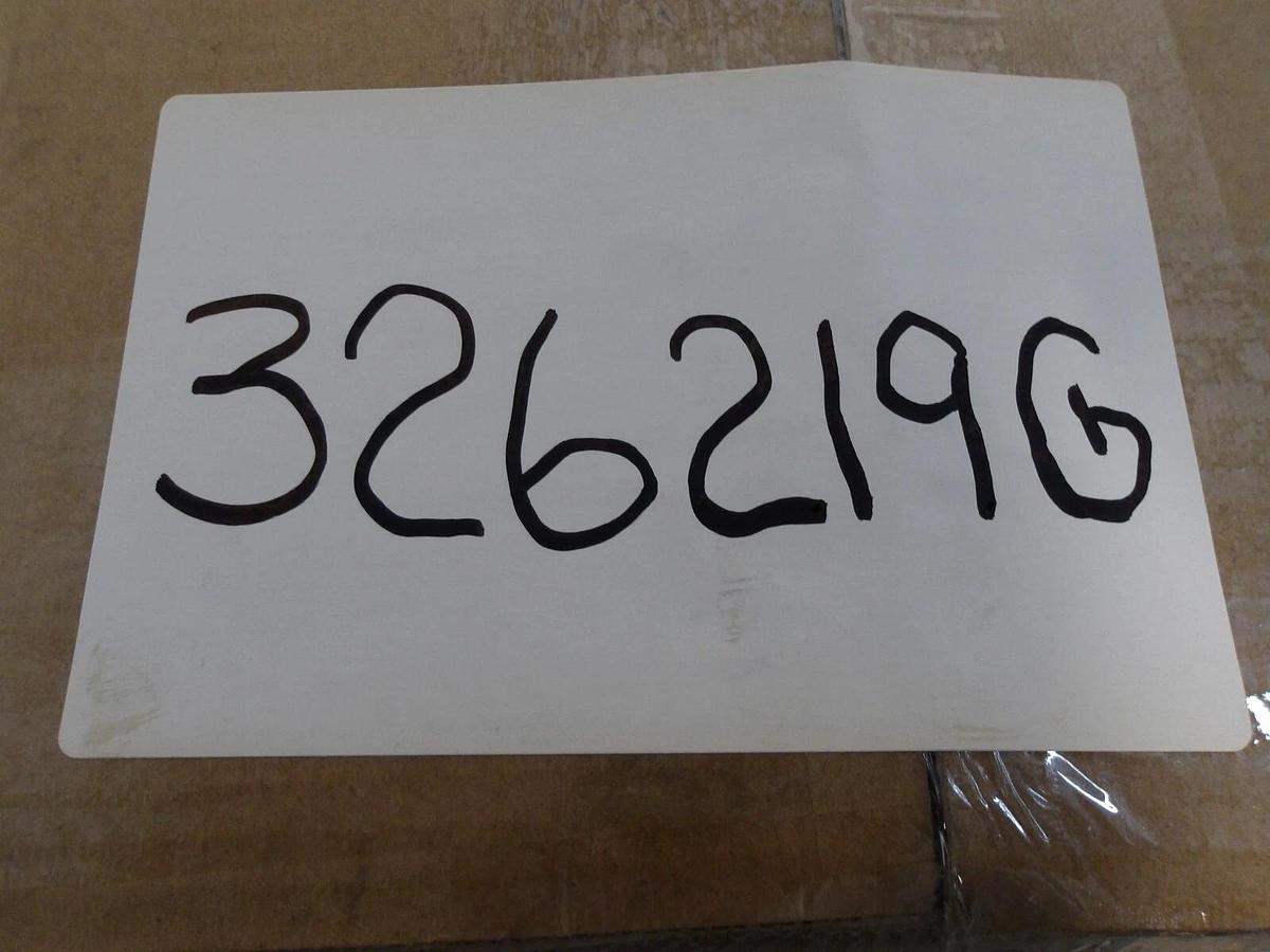 OMRON AC SERVO MOTOR R88M-G3K030T-BS2, #326219G NIB