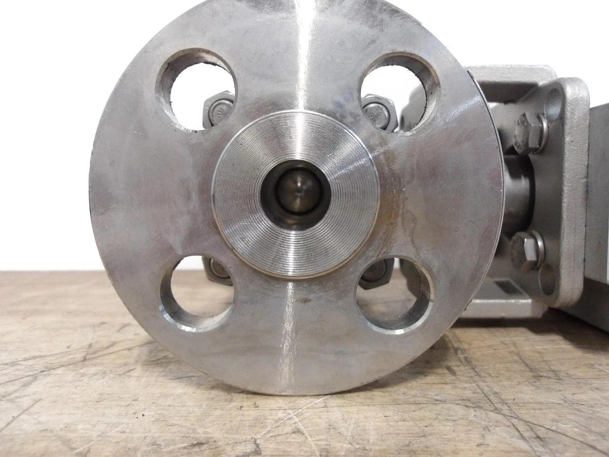 Used FLOW-TEK 1/2" S/S AUTOMATOR BALL VALVE & ACTUATOR, #851028G NEW
