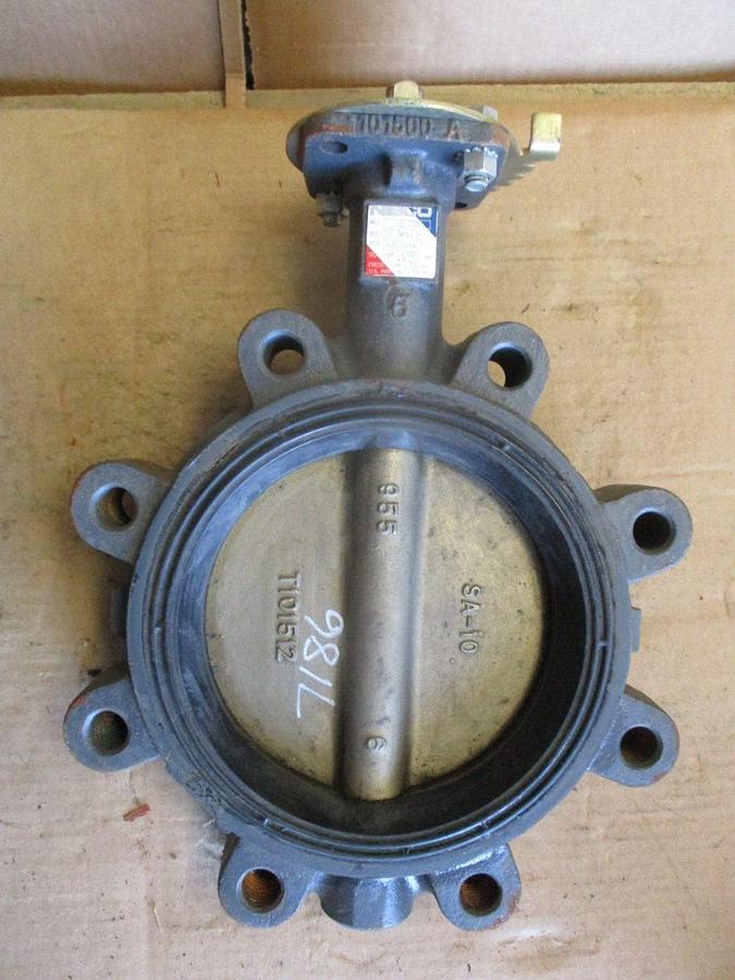 Used NIBCO 6" BUTTERFLY VALVE (NO HANDLE) #4221230J NEW