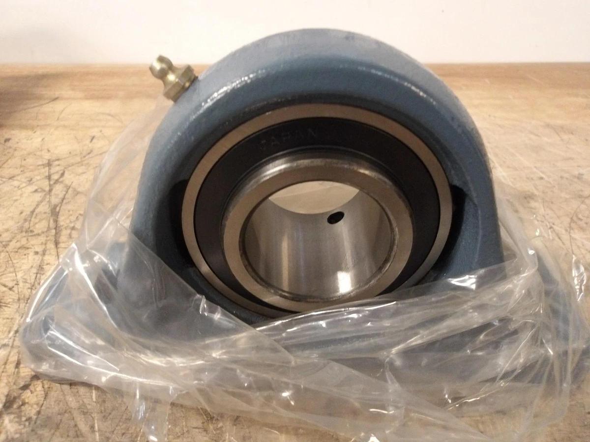 AMI P200 PILLOW BLOCK BEARING 1-11/16" BORE, #727305G NIB