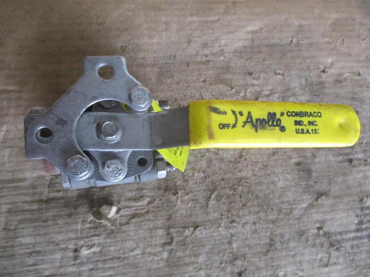 Used APOLLO 3/4" STEEL BALL VALVE (THREADED) #78321J NEW
