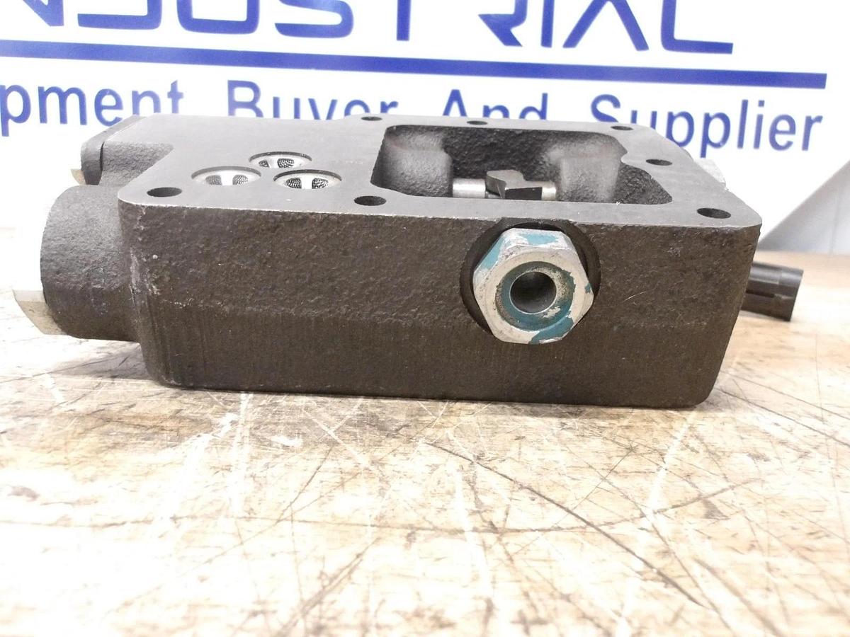 Used SAUER SUNDSTRAND MCV101A1214 SERVO & CONTROL VALVE, #826251G USED