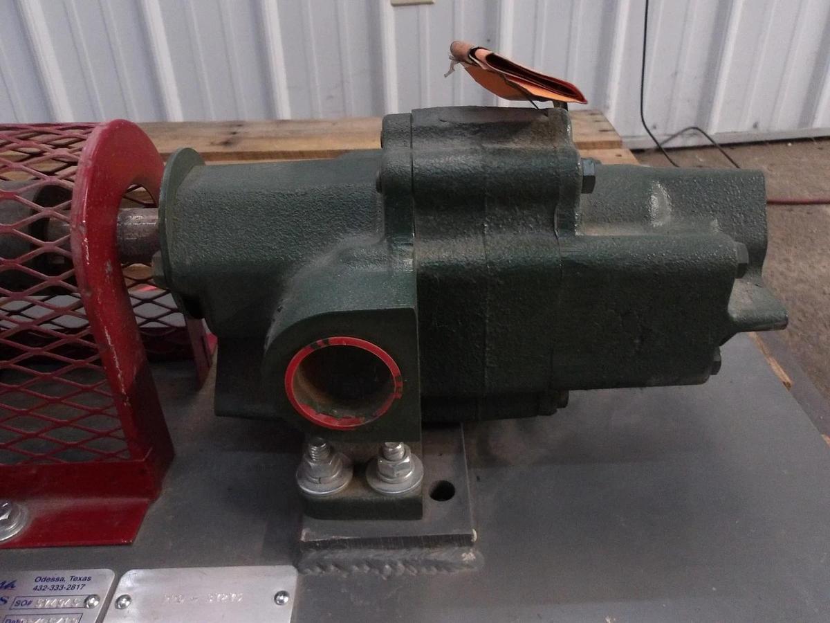 Used ROPER 1-1/2" PUMP W/ 5 HP MOTOR, #11121018GJW NEW