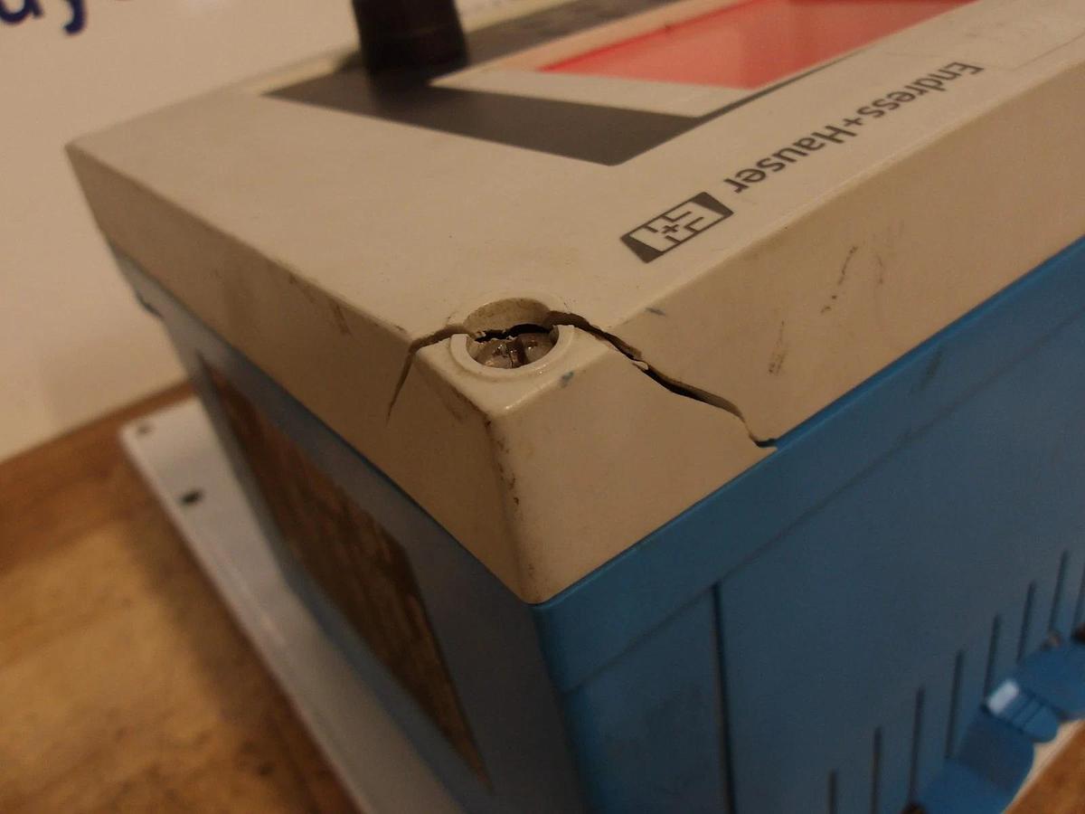 Used ENDRESS HAUSER CM442-2CN9/0 LIQUILINE FIELD CONTROLLER, #94832G USED