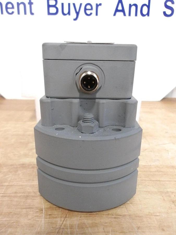 VSE VS02GP012V-12A11/3 GEAR METERING PUMP, #312203G NIB
