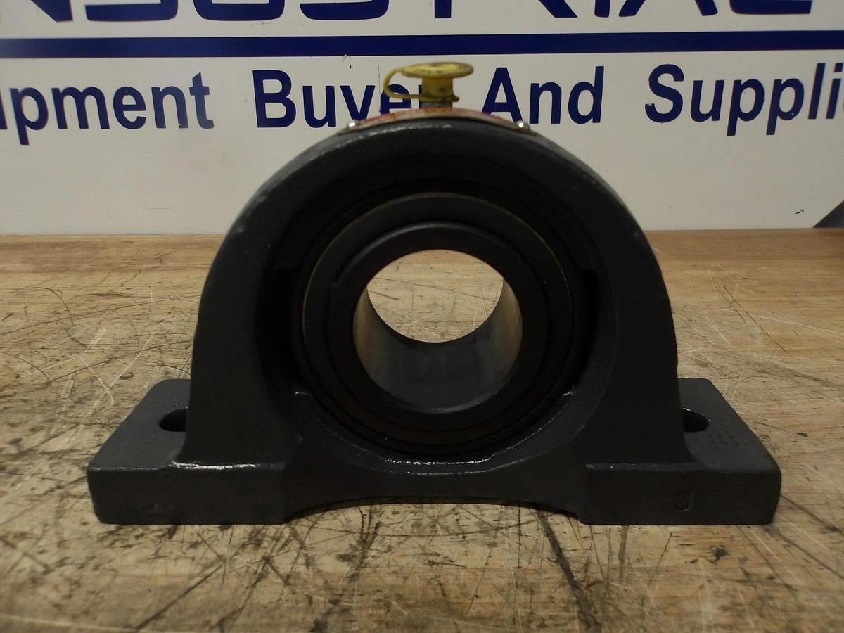 Used SEAL MASTER NP-28 PILLOW BLOCK BEARING 1-3/4", #7291150G NEW