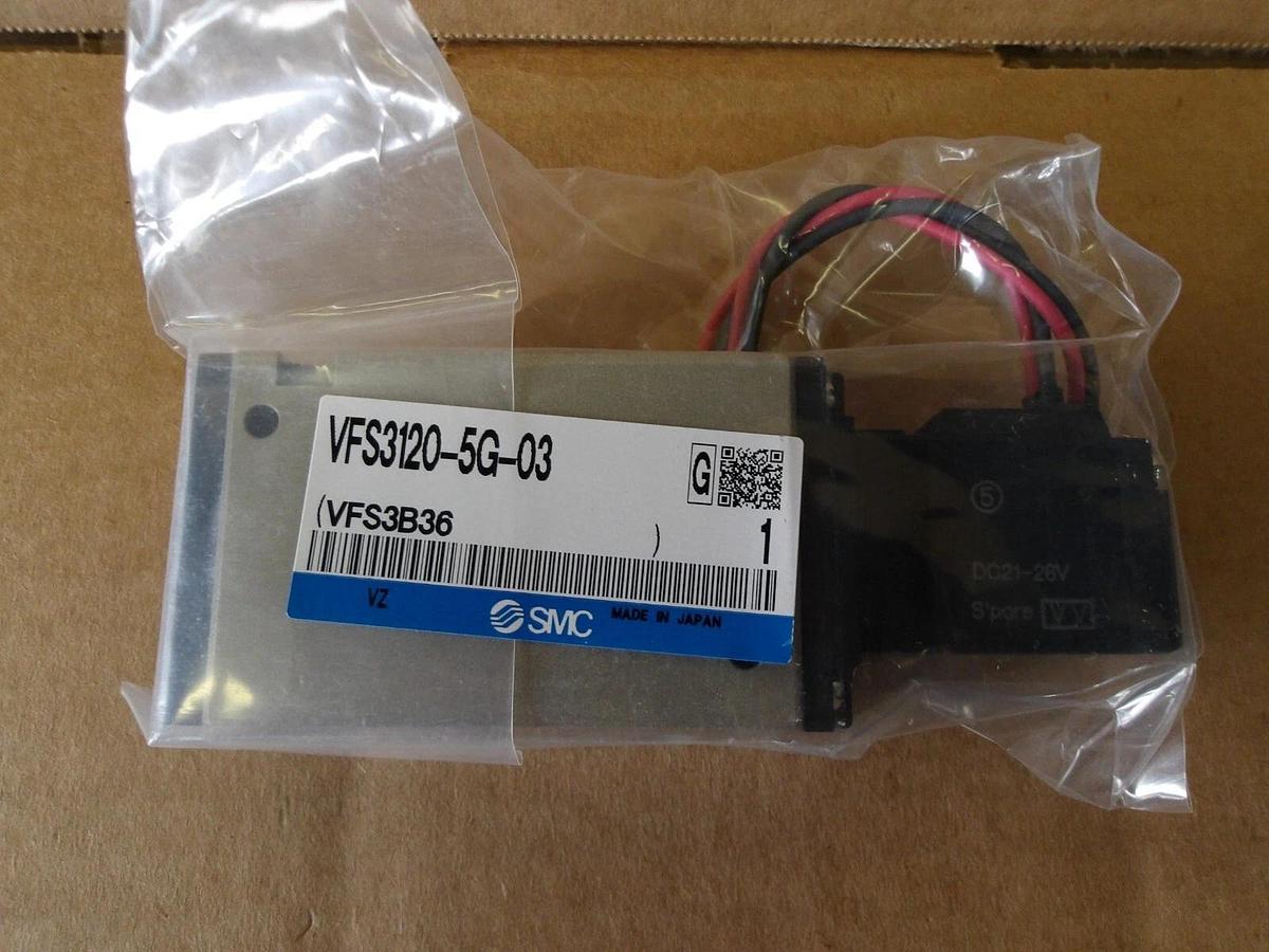Used SMC VFS3120-5G-03 PNEUMATIC SOLENOID VALVE, #913915G NEW