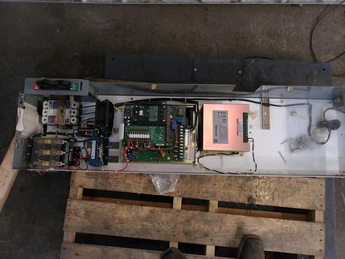 Used ALLEN BRADLEY 1336F CENTERLINE BUCKET W/ 5 HP DRIVE, #1029130G USED