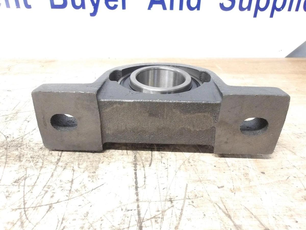 IPTCI UCP209-28 PILLOW BLOCK BEARING 1-3/4" BORE, #730153G NIB