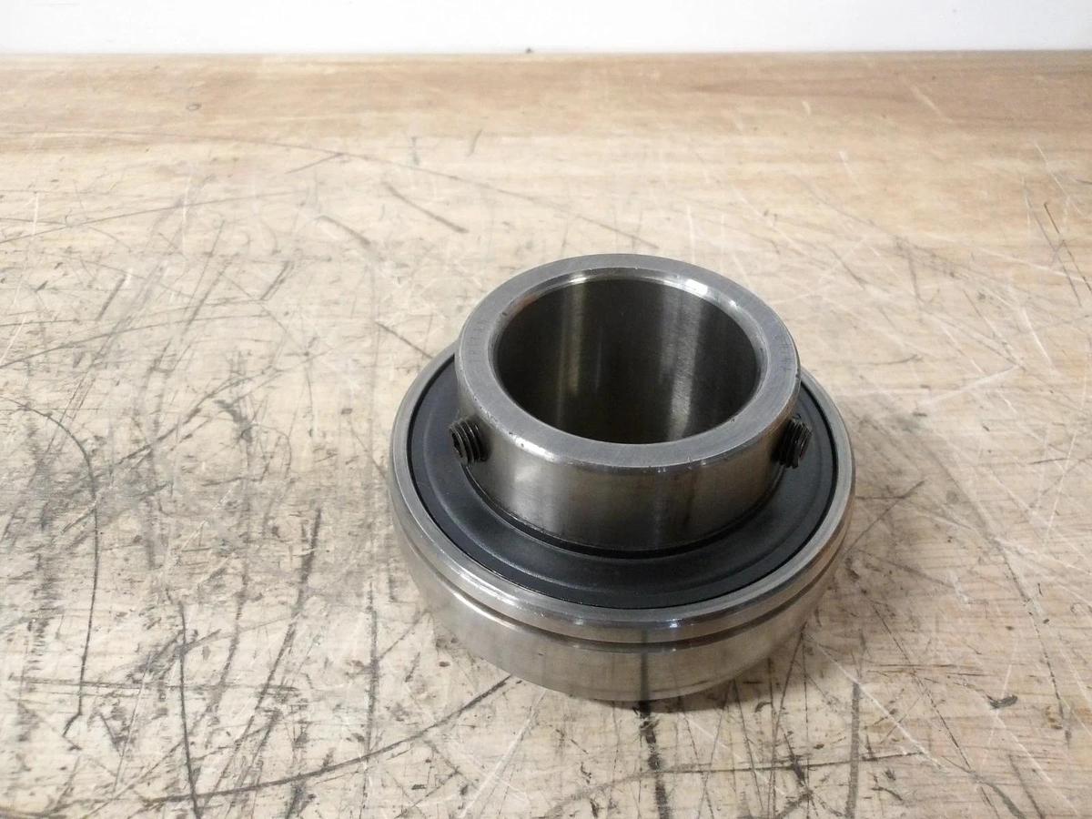 TRITAN UC209-27 BEARING INSERT 1-11/16" BORE, #7271153G NIB