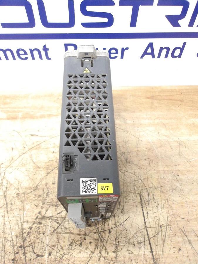 Used SCHNEIDER LXM28AU20M3X MOTION SERVO CONTROLLER, #33907G USED