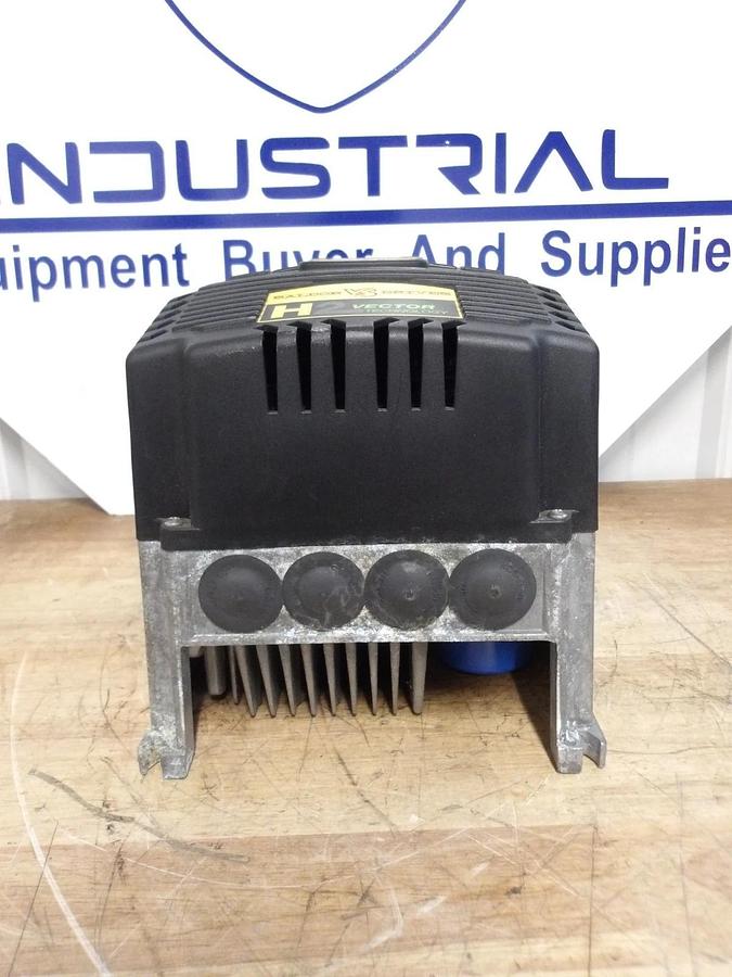 Used BALDOR 7.5/5 HP H2 VECTOR DRIVE VS1GV45-18, #7101150G NEW (WEATHERED)