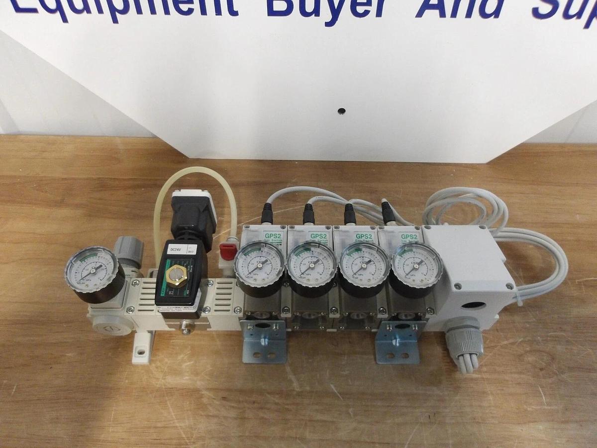 Used CKD GPS2-/CTR PNEUMATIC GAP SWITCH, #2141120G NEW