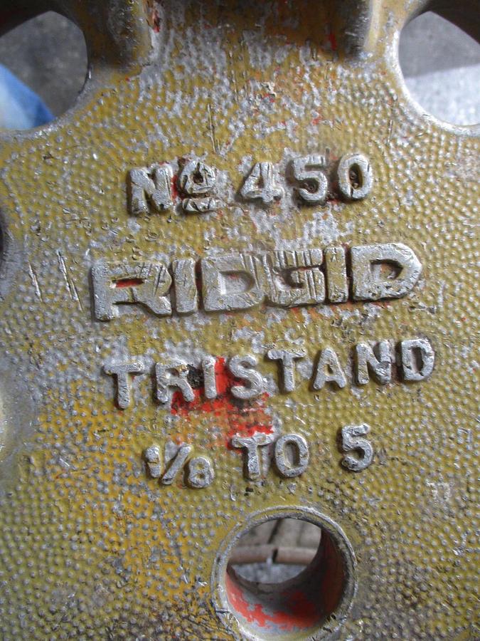 Used RIDGID NO. 450 TRISTAND 1/8" TO 5", #310138J USED