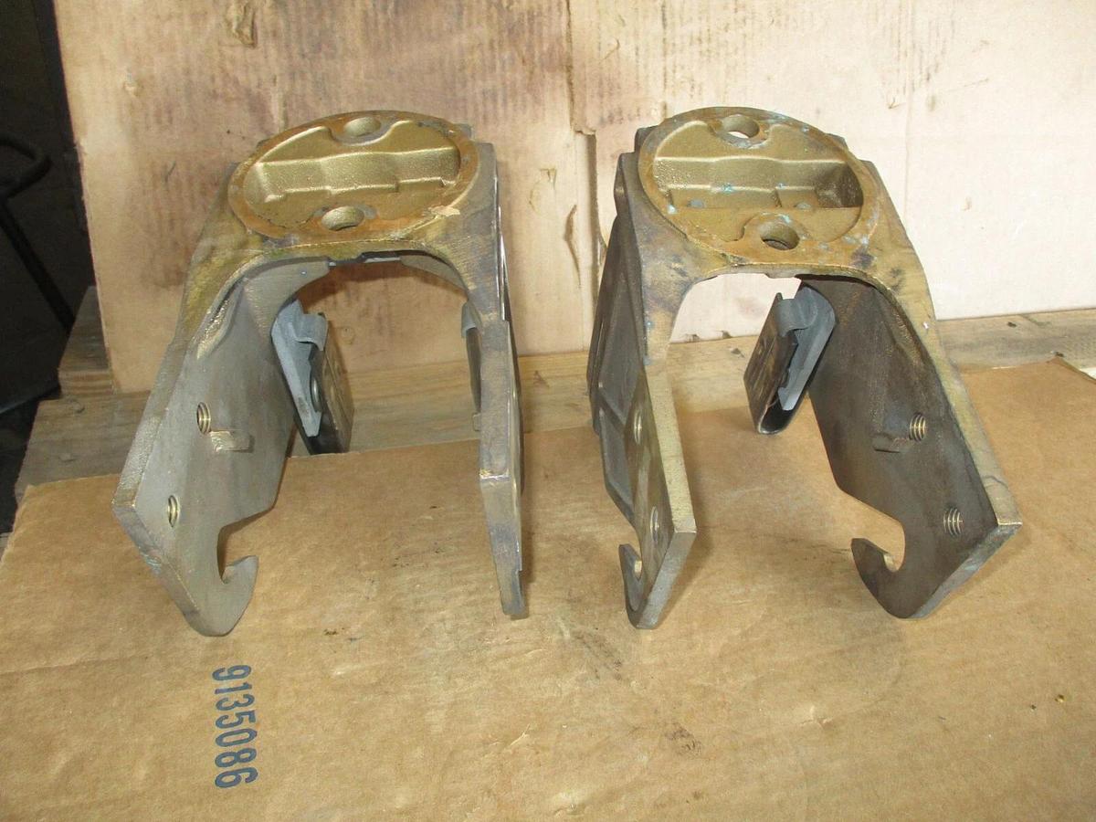 Used S&C S62250 POWER FUSE HOLDER BRACKETS (LOT OF 2) #95411J USED
