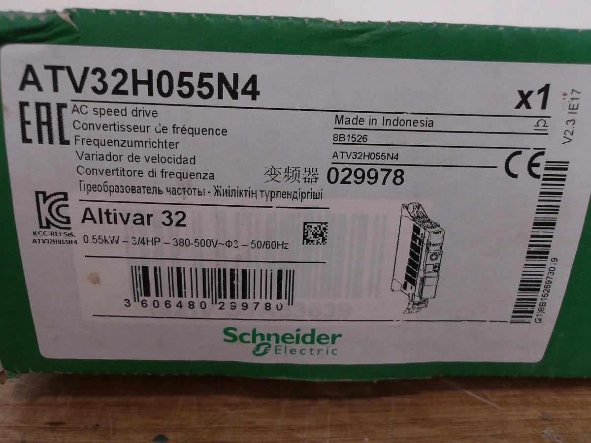 SCHNEIDER - TELEMECANIQUE - ALTIVAR 3/4 HP SPEED DRIVE, #2241020G NIB