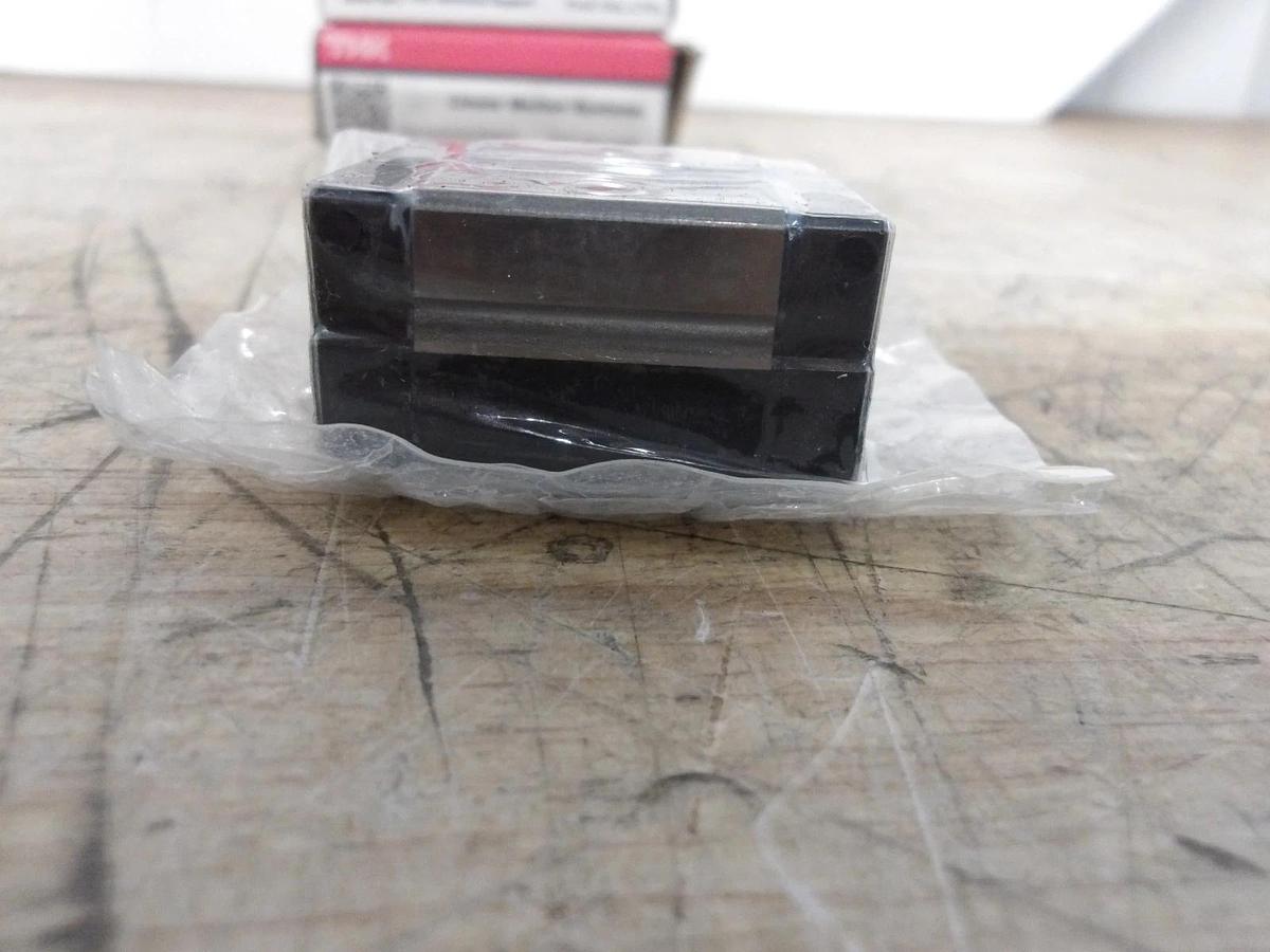 THK YIJ67416-SSR15XV BLOCK LINEAR BEARING (LOT OF 3) #95241G NIB