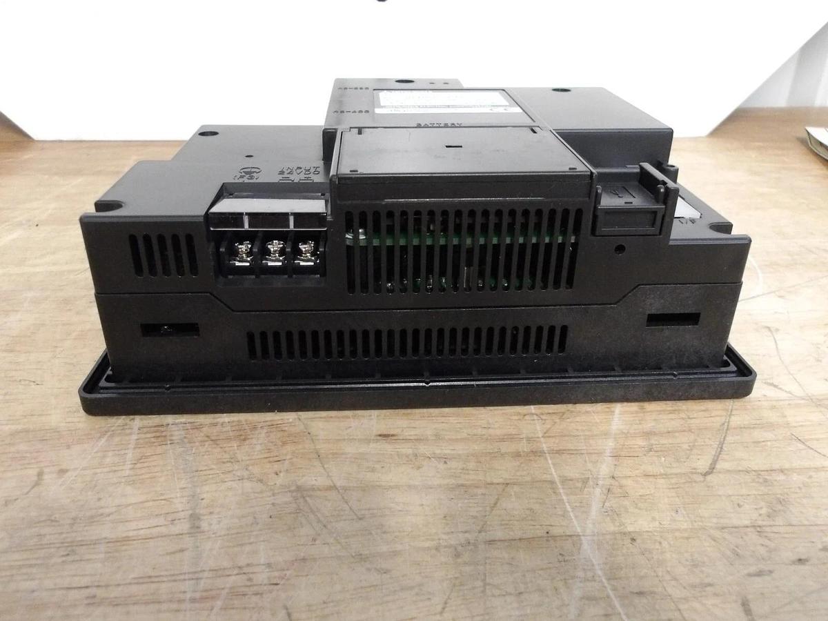 Used MITSUBISHI GT1055-QSBD GRAPHIC OPERATION TERMINAL 24 V, #4221030G NEW