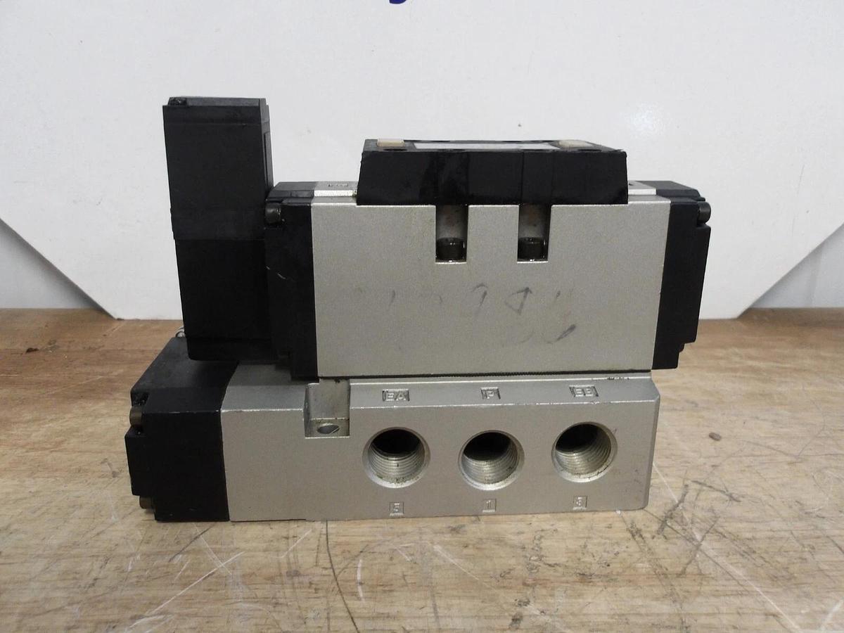Used SMC VFS5100-5FZ PNEUMATIC SOLENOID VALVE, #69108G NEW