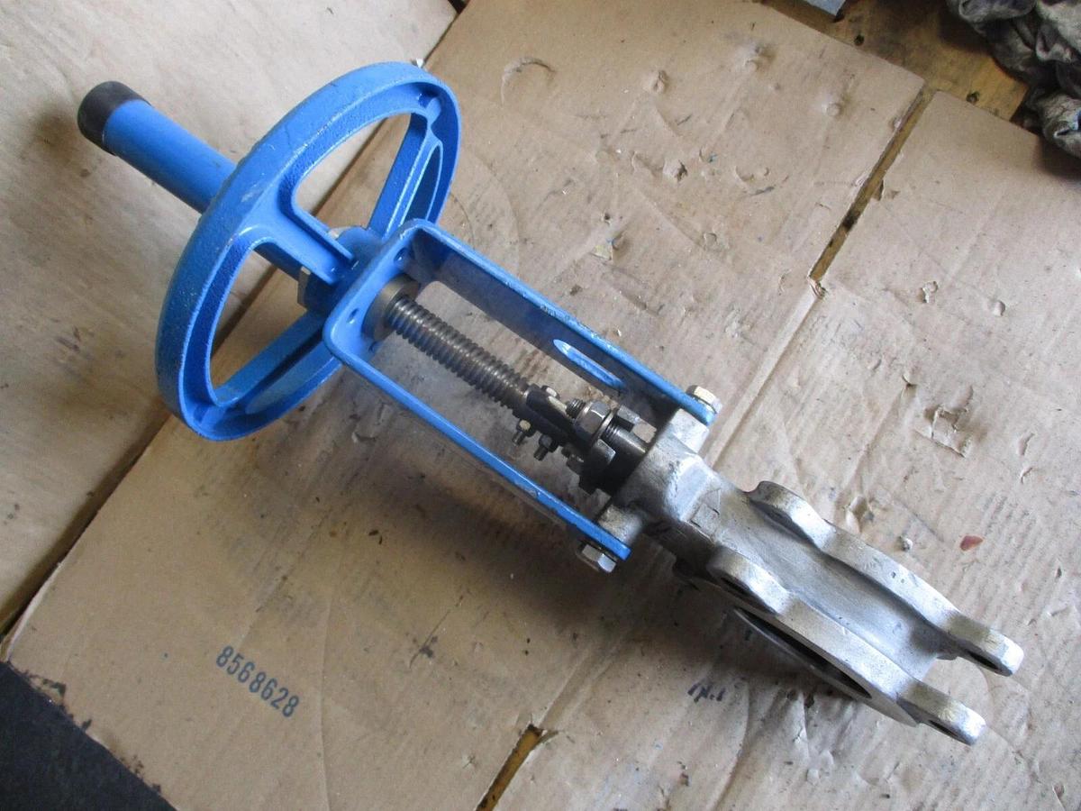 Used ORBINOX 3" STAINLESS KNIFE GATE VALVE, #731020J NEW