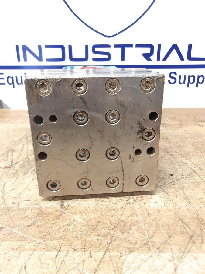 Used CAT TRI-PLEX PUMP (S/S HEAD) #261017G PARTS ONLY