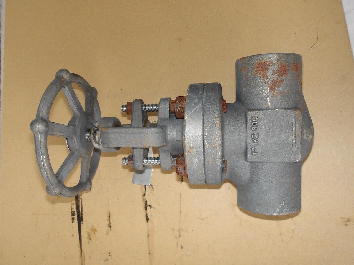 Used VOGT 1-1/2" FORGED STEEL GLOBE VALVE SW12111 #619945G NEW