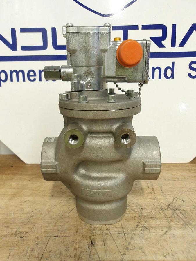 Used PARKER N3259E04653F PNEUMATIC SOLENOID VALVE 1-1/2", #6201015G NEW