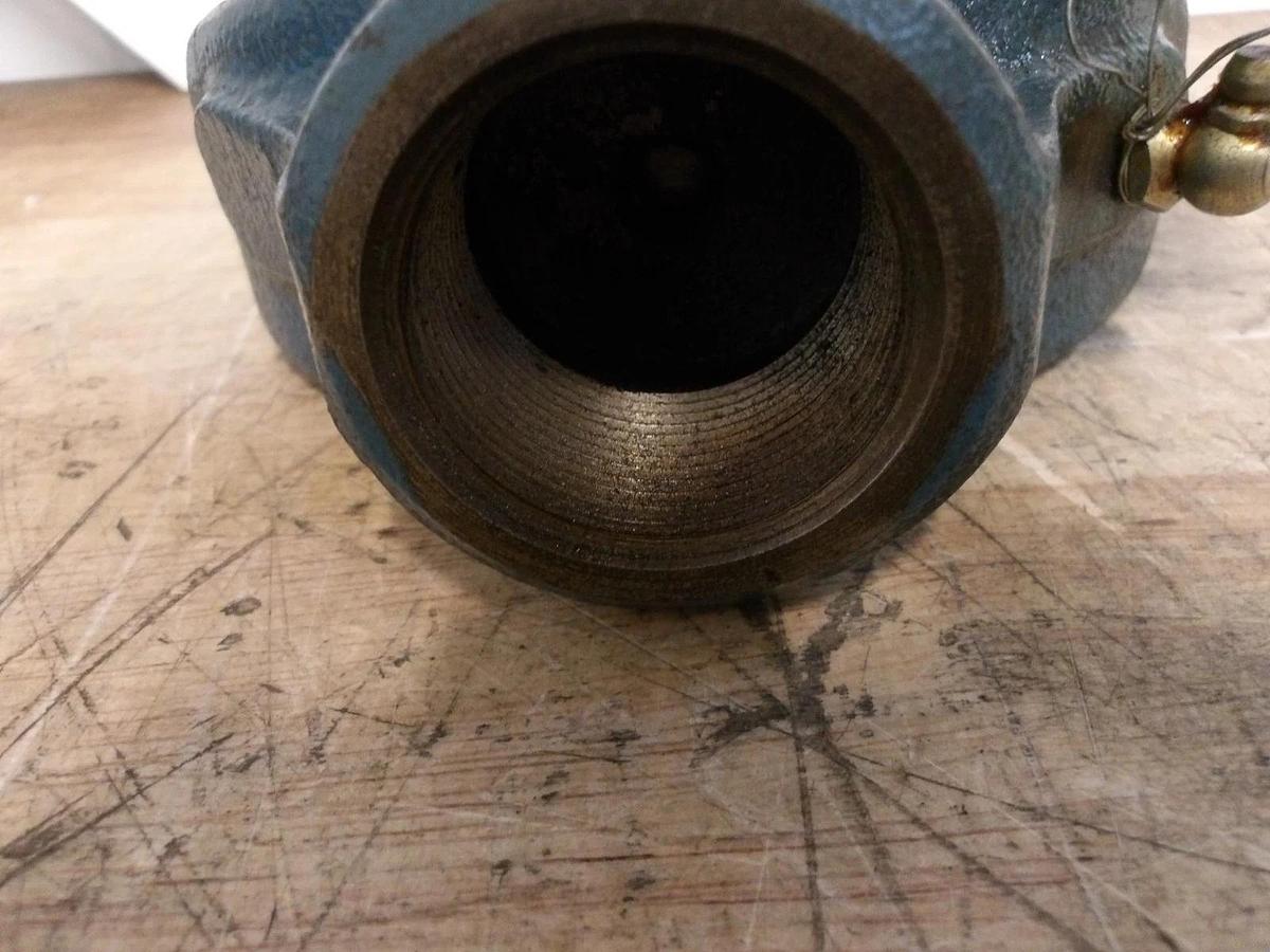 Used MCGILL MB-25 BLOCK BEARING 2-7/16" BORE, #981036G NEW