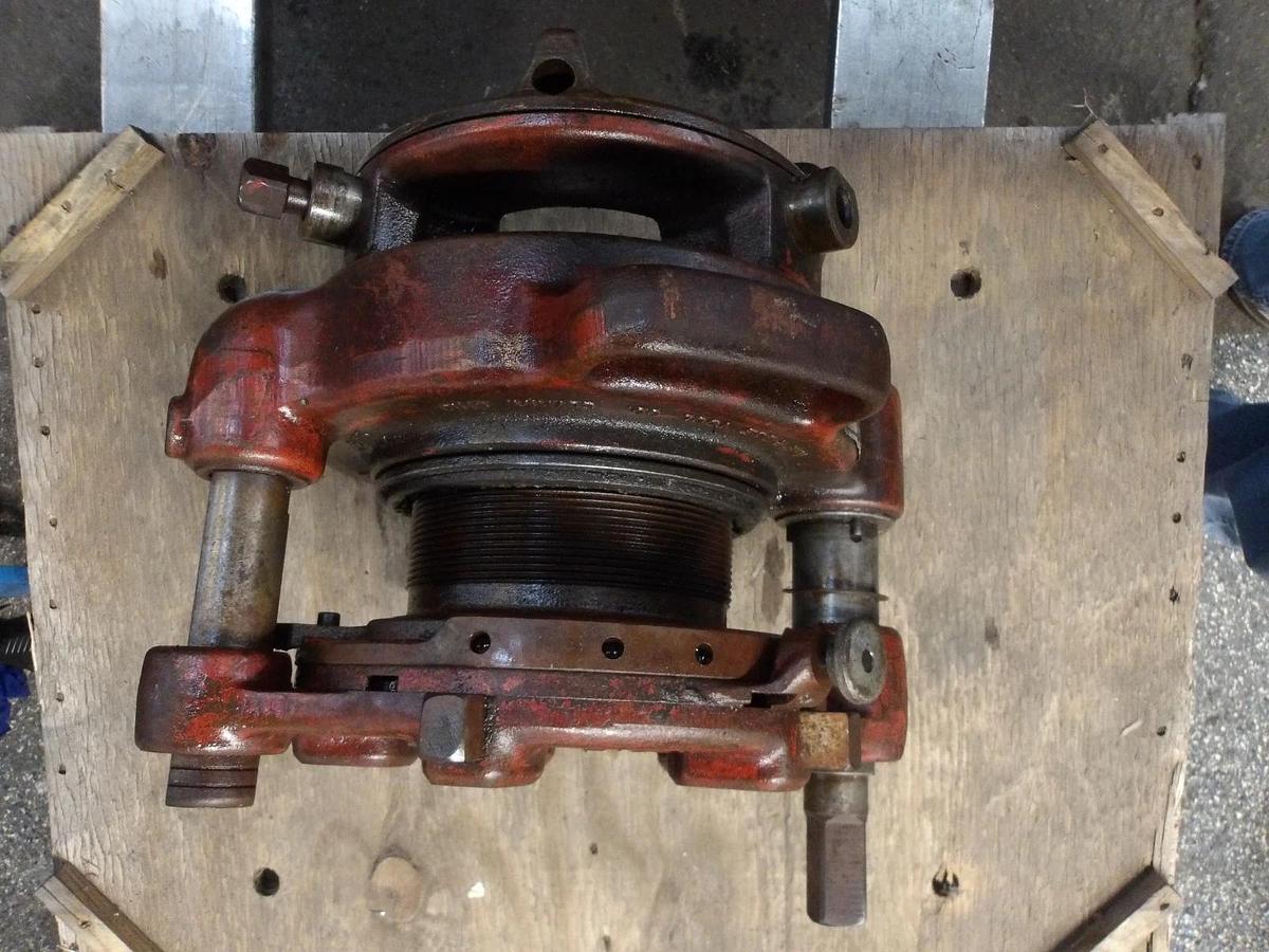 Used RIDGID 2-1/2" - 4" PIPE THREADER, JAM PROOF, #94143G USED