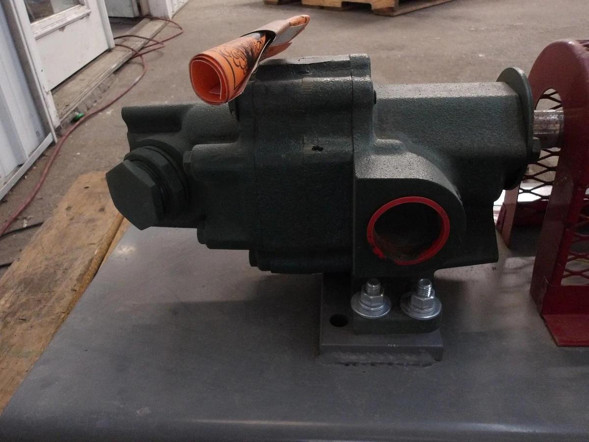 Used ROPER 1-1/2" PUMP W/ 5 HP MOTOR, #1112235GJW NEW