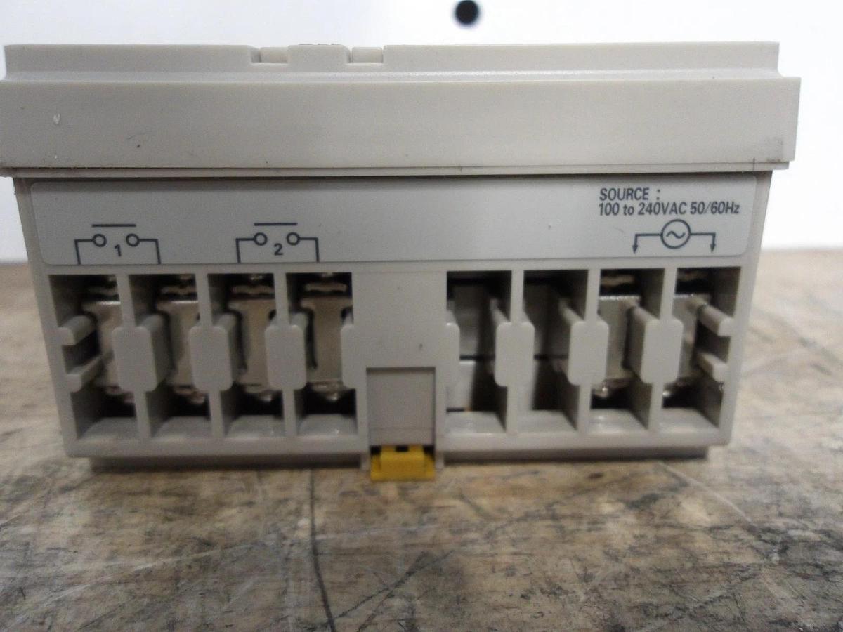 Used OMRON H5L-A TIME SWITCH, 12 A, #9191021G USED