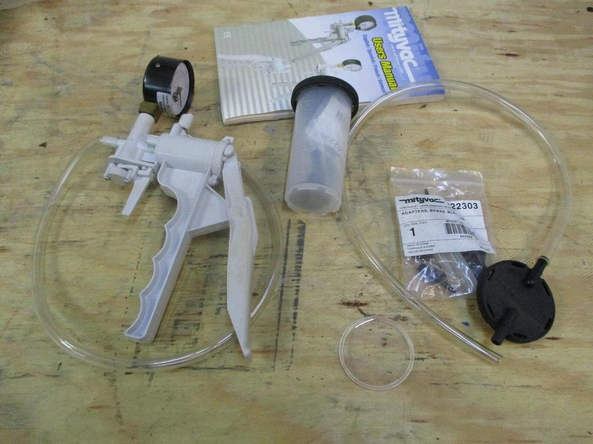 Used MITYVAC - HAND VACUUM PUMP 009410, 0.5 GPH CAP, #120224J NEW