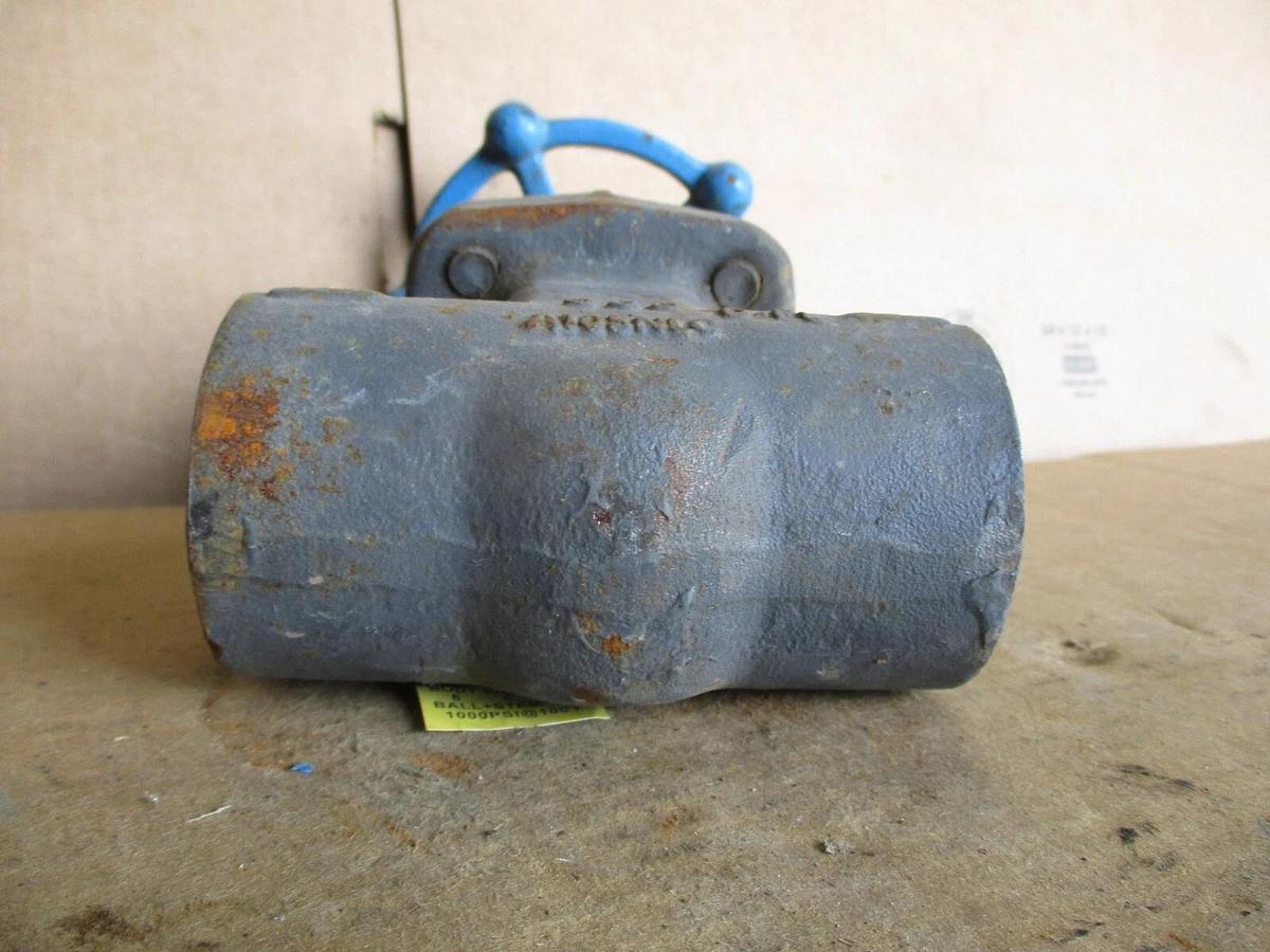Used SMITH 1-1/4" IRON GATE VALVE (THREADED), #4161245J NEW