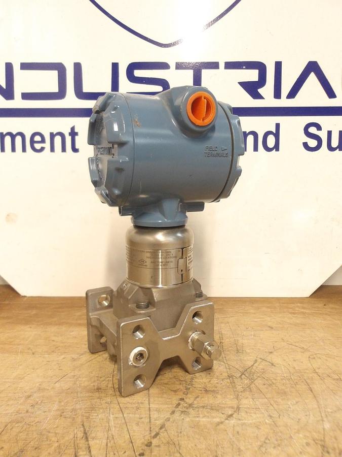 Used ROSEMOUNT 3051 PRESSURE TRANSMITTER, #829745G NEW