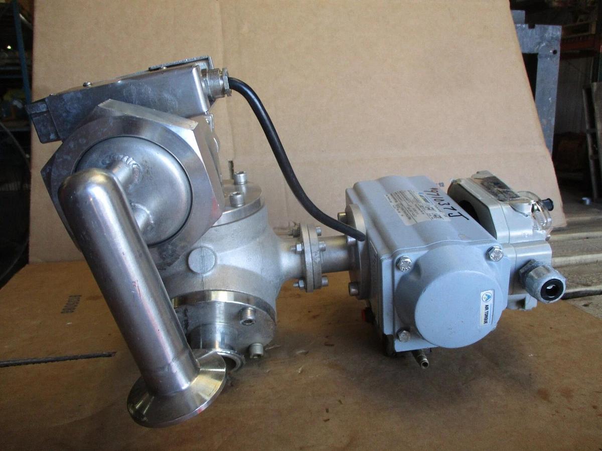 Used HYGIENIC PIGGABLE 3-WAY STAINLESS 1-1/2" DIVERTER VALVE W/ ACTUATOR, #971037J