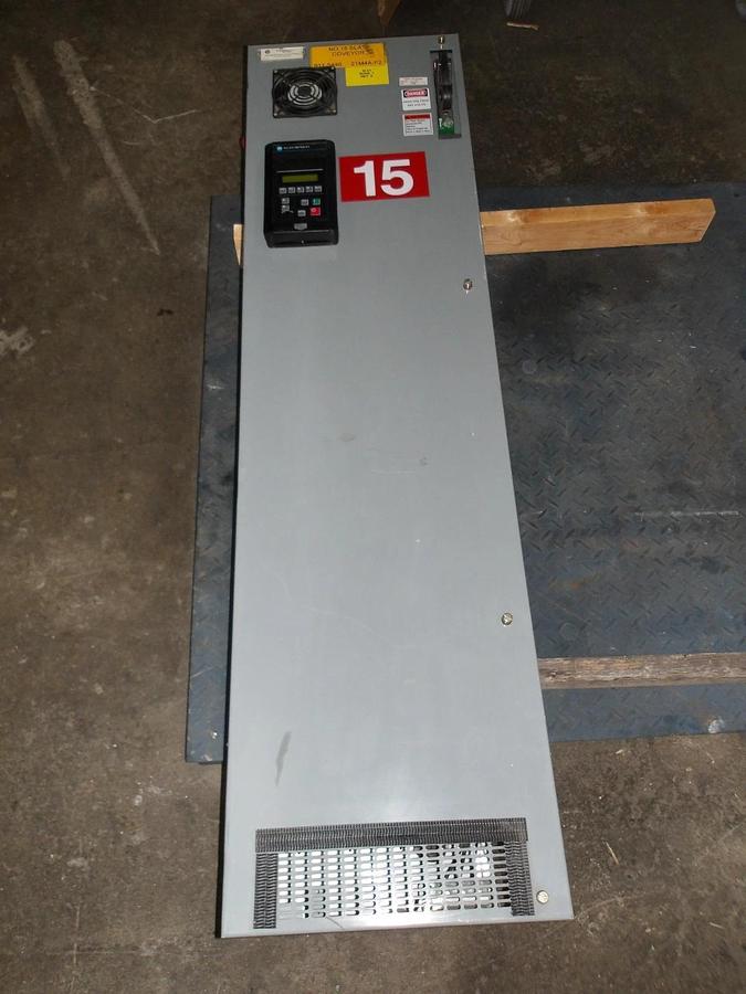 Used ALLEN BRADLEY 1336F CENTERLINE BUCKET W/ 5 HP DRIVE, #1029830G USED
