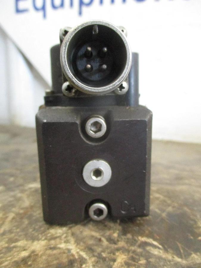 Used PARKER 162A SERVO VALVE, #827141J USED