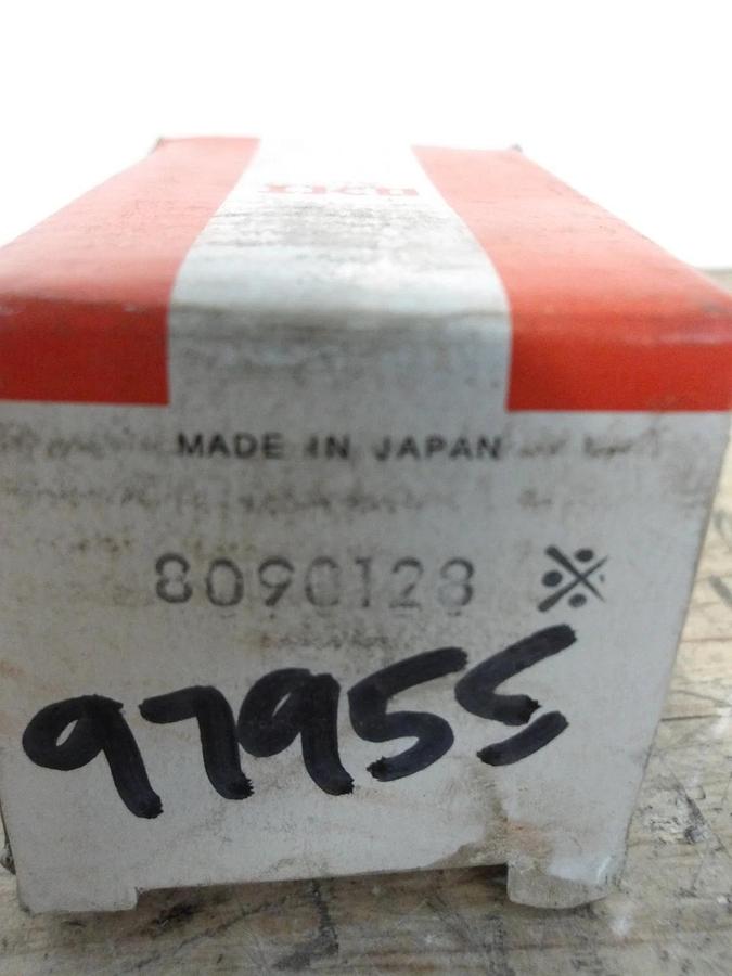 IKO CF18VBUUR(6)/8090128 CAM BEARING, #981220G NIB