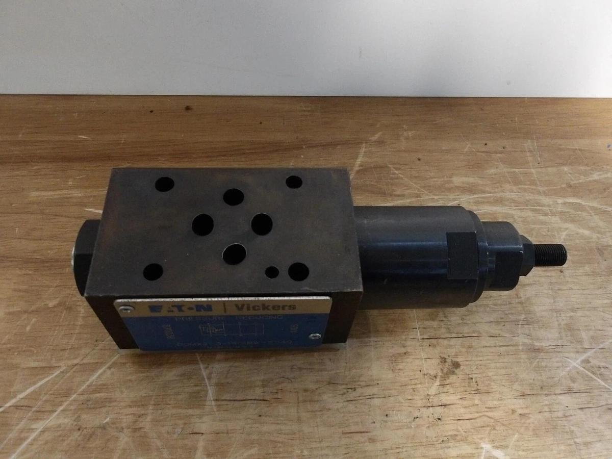 Used EATON VICKERS DCMX2-3-PP-BW-S-40 PRESSURE REDUCING VALVE, #37830G NEW