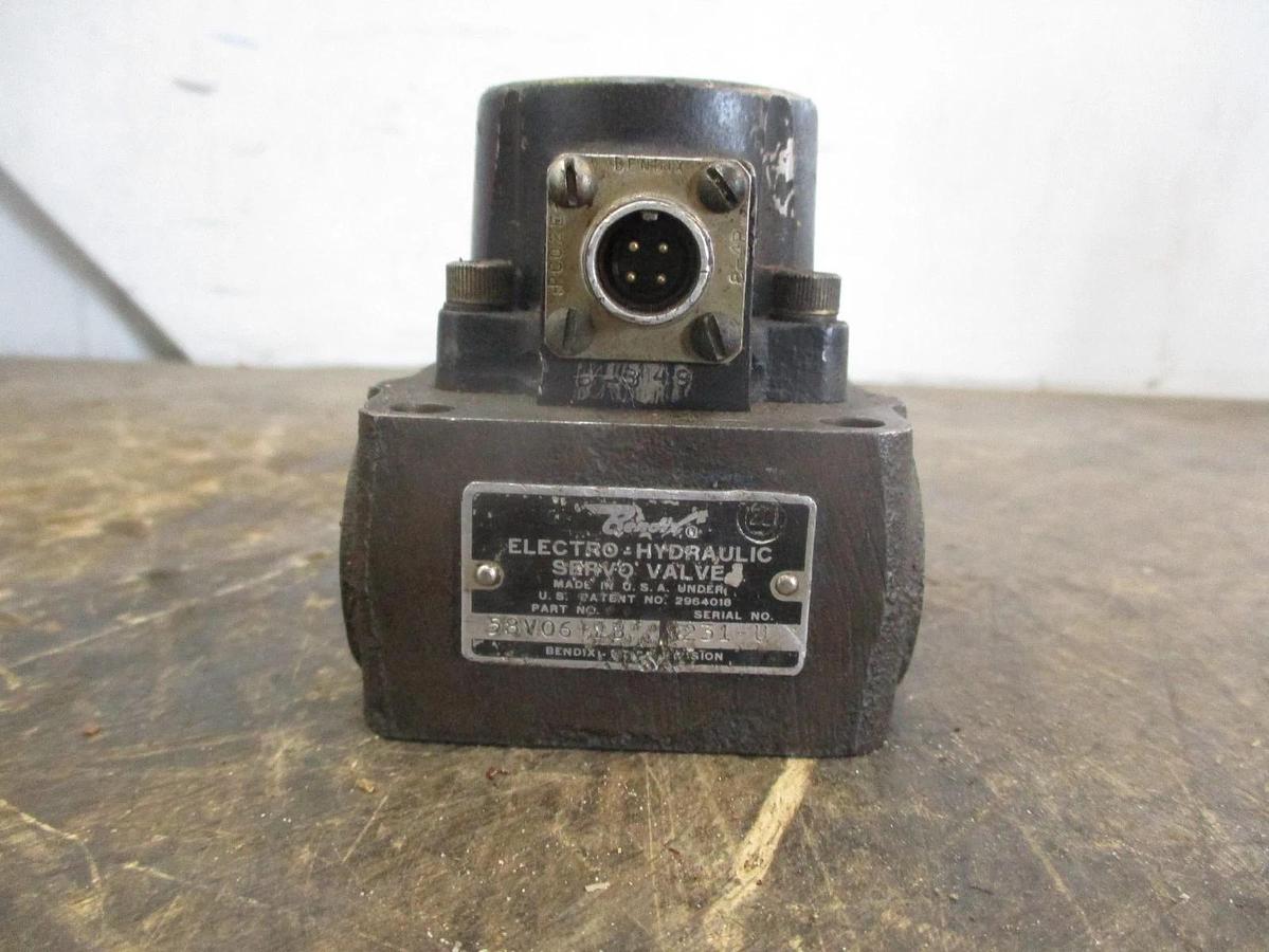 Used BENDIX 58V06-2B ELECTRO-HYDRAULIC SERVO VALVE, #828945J USED