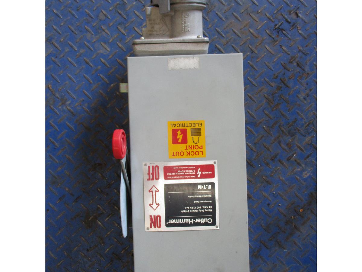 Used CUTLER-HAMMER 60 AMP SAFETY SWITCH