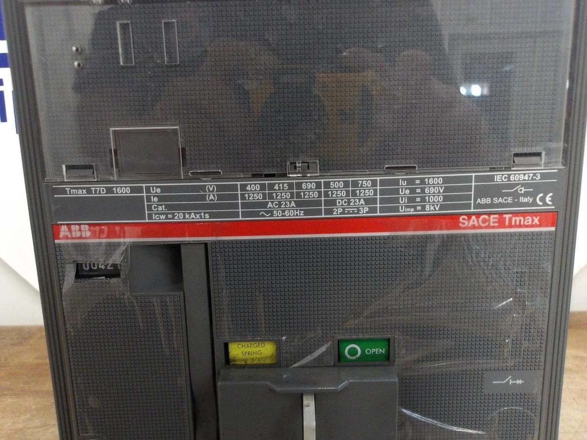 Used ABB SACE TMAX T7D - 1600 CIRCUIT BREAKER, #910309G USED